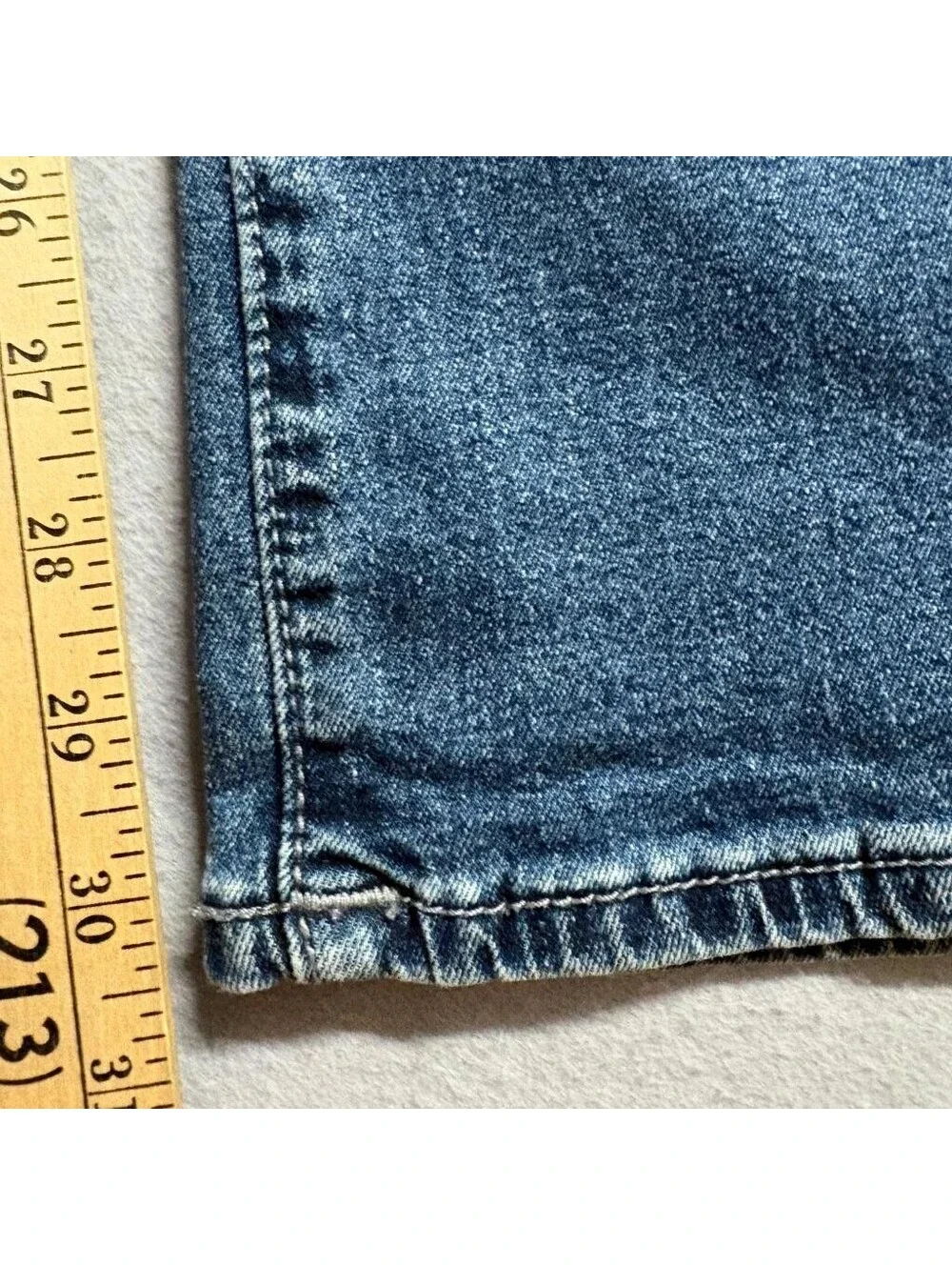 True Religion Rocco Relaxed Skinny Jeans Mens 40 Blue Denim Medium Wash